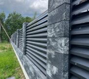 zabornyj-betonnyj-blok-aterrablok-berlin-s-kameshkovoj-fakturoj-4