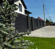 zabornyj-betonnyj-blok-aterrablok-ultra-grafit-s-kameshkovoj-fakturoj-7